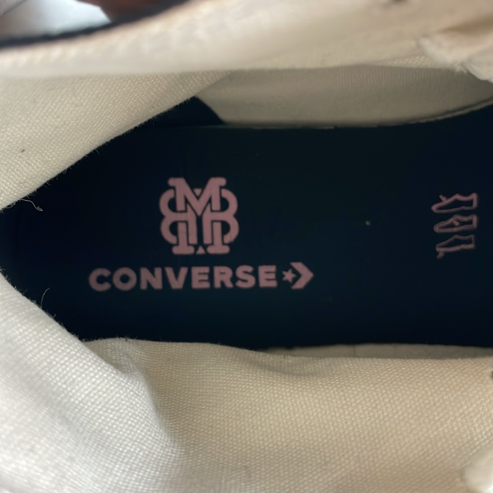 Millie Bobby Brown & Converse Collab - Picture 8 of 8
